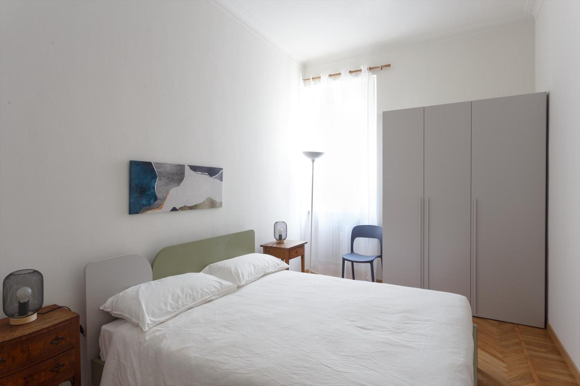 Renovated 3 Bedroom Apartment In The City Center ตูริน ภายนอก รูปภาพ